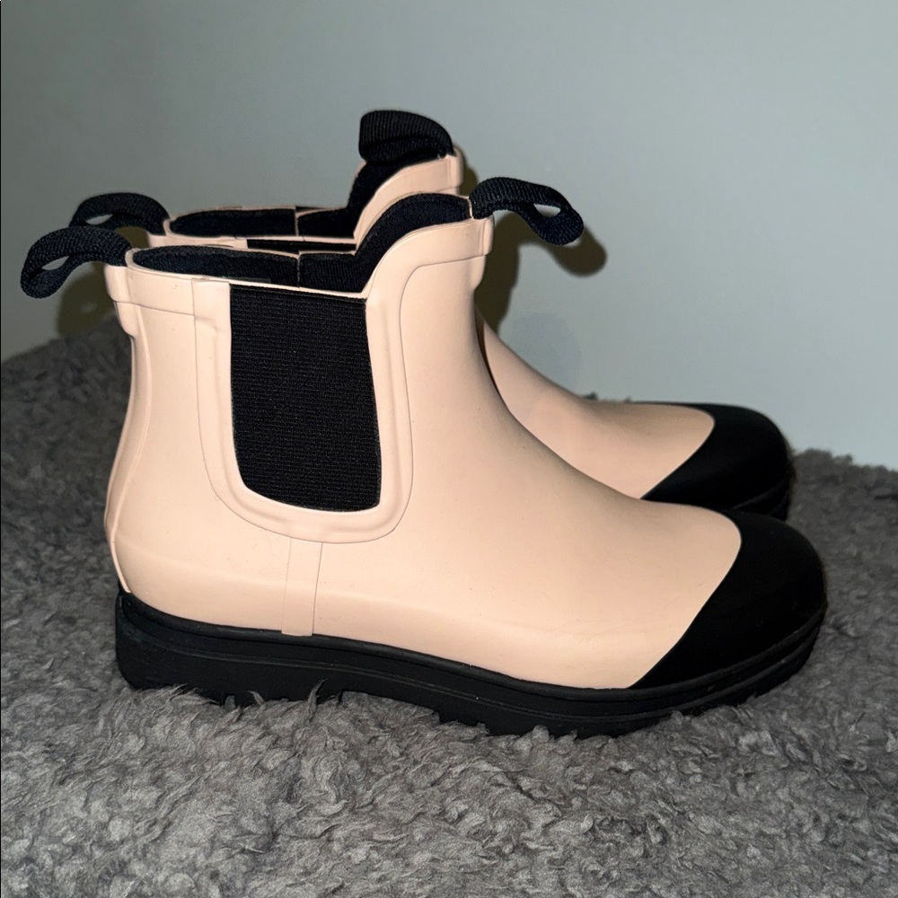 Everland Chelsea Rain Boots – Women’s 7